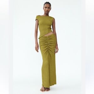 ZARA TEXTURED SKIRT WITH RUCHING
